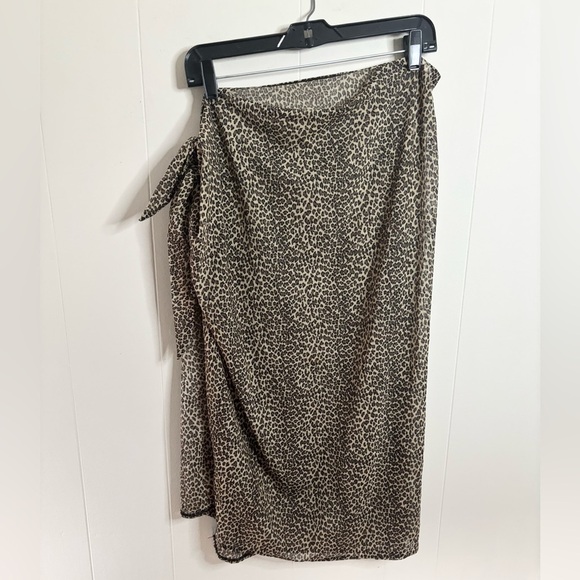 MiracleSuit animal printed cheetah saraong wrap skirt - Picture 5 of 5